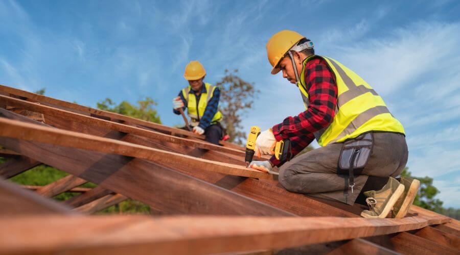 Professional Flat Roofing Installation in Edelstein, IL